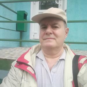 Парни в Саратове: Юрий, 57 - ищет девушку из Саратова