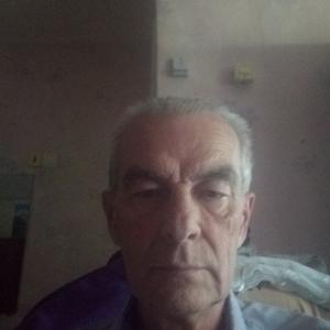 Парни в Волгограде: Владимир, 68 - ищет девушку из Волгограда