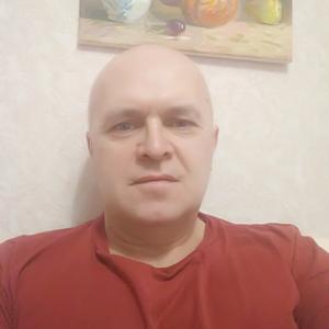 Парни в Череповце: Михаил, 53 - ищет девушку из Череповца