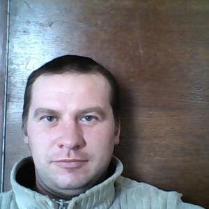 Парни в Миорах: Алексей, 43 - ищет девушку из Миор