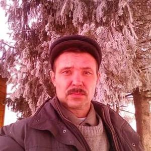 Саша, 47 лет, Ильинское-Хованское
