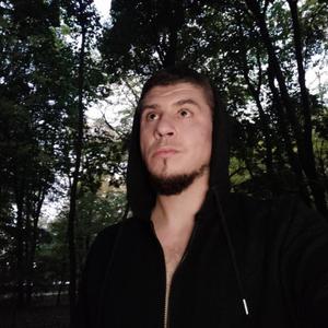 Парни в Черновцах: Андрей Демид, 38 - ищет девушку из Черновиц