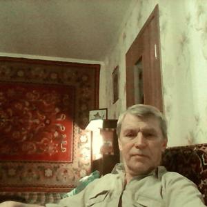 Парни в Калининграде: Юрий, 67 - ищет девушку из Калининграда