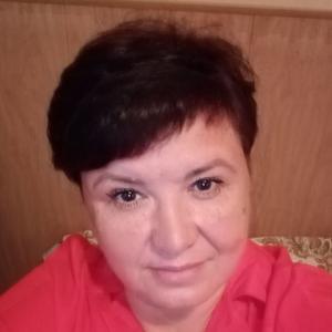 Девушки в Анапе: Людмила, 51 - ищет парня из Анапы