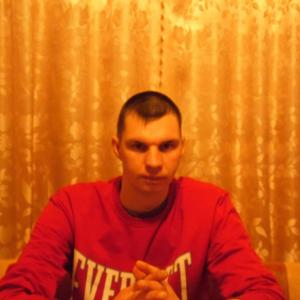 Максим, 36 лет, Олонец