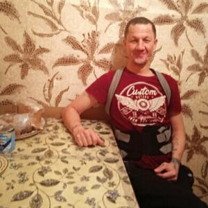 Парни в Стерлитамаке (Башкортостан): Олег, 43 - ищет девушку из Стерлитамака (Башкортостан)