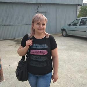 Девушки в Волгограде: Татьяна, 42 - ищет парня из Волгограда