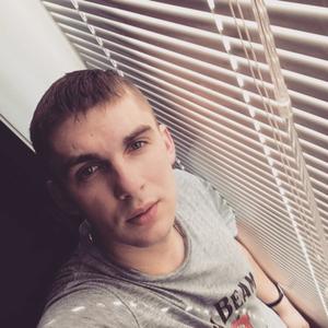 Парни в Апатиты: Егор, 24 - ищет девушку из Апатиты