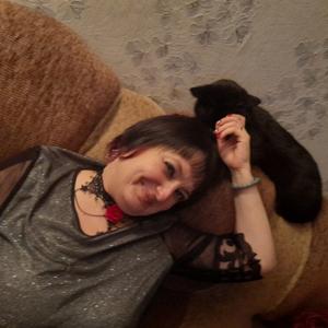 Девушки в Новокуйбышевске: Екатерина, 37 - ищет парня из Новокуйбышевска