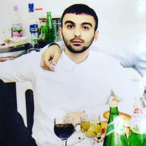 Парни в Баку: Latif, 31 - ищет девушку из Баку