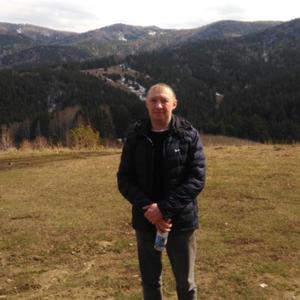Парни в Новокузнецке: Игорь, 41 - ищет девушку из Новокузнецка