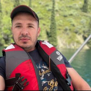 Виктор, 39 лет, Астана