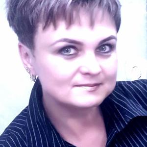 Девушки в Ставрополе: Оксана, 52 - ищет парня из Ставрополя
