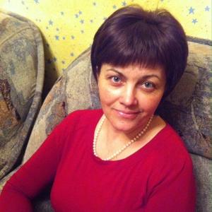 Девушки в Рубцовске: Ирина Чистякова, 59 - ищет парня из Рубцовска