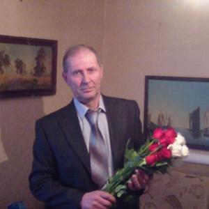 Vladimir, 68 лет, Новосибирск