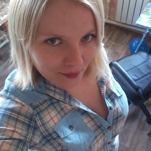 Девушки в Тасеево: Людмила, 41 - ищет парня из Тасеево