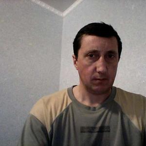Парни в Оренбурге: Виталий, 46 - ищет девушку из Оренбурга