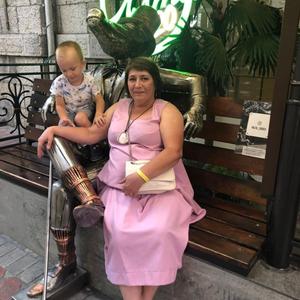 Девушки в Новосибирске: Наталья, 52 - ищет парня из Новосибирска