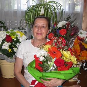 Марианна, 74 года, Псков