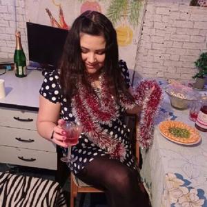 Девушки в Челябинске: Анна, 26 - ищет парня из Челябинска