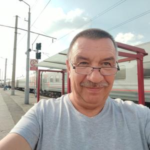 Виктор, 65 лет, Южно-Сахалинск