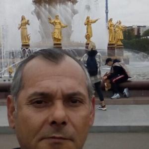 Парни в Камышине: Игорь, 42 - ищет девушку из Камышина