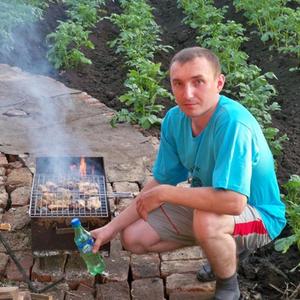 Парни в Чистополе (Татарстан): Радик, 43 - ищет девушку из Чистополя (Татарстан)