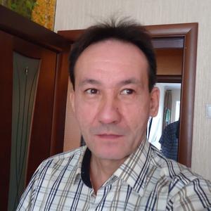 Парни в Владивостоке: Сергей, 60 - ищет девушку из Владивостока