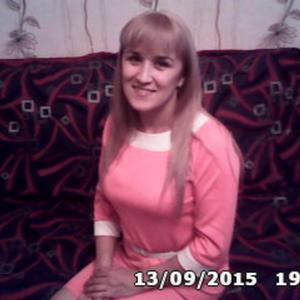 Девушки в Ижевске: Анжела, 48 - ищет парня из Ижевска