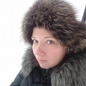 Девушки в Норильске: Ольга, 35 - ищет парня из Норильска
