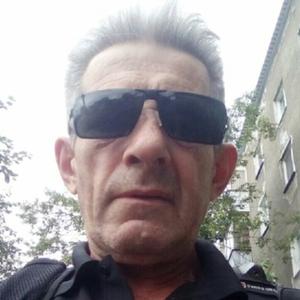 Игорь, 59 лет, Новосибирск