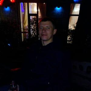 Парни в Донецке: Макс, 38 - ищет девушку из Донецка