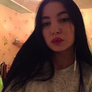 Девушки в Оренбурге: Катя, 23 - ищет парня из Оренбурга