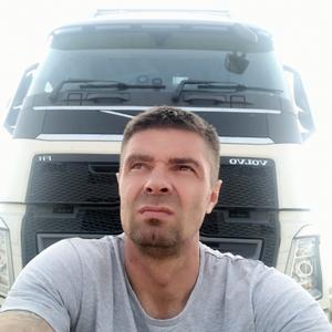Виталий, 38 лет, Горно-Алтайск