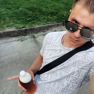 Парни в Новокузнецке: Анатолий, 28 - ищет девушку из Новокузнецка