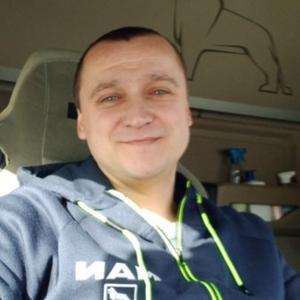Василий, 39 лет, Минск