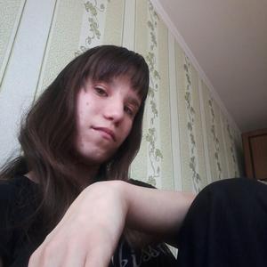 Девушки в Калининграде: Дарья, 20 - ищет парня из Калининграда