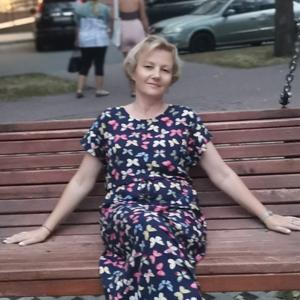 Девушки в Челябинске: Татьяна, 44 - ищет парня из Челябинска