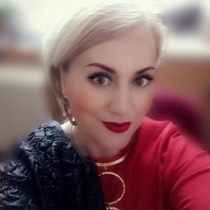Девушки в Казани (Татарстан): Наталья, 52 - ищет парня из Казани (Татарстан)