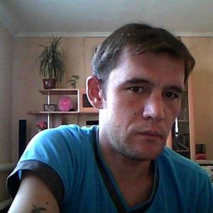 Парни в Бугульме (Татарстан): Наиль Насыров, 43 - ищет девушку из Бугульмы (Татарстан)