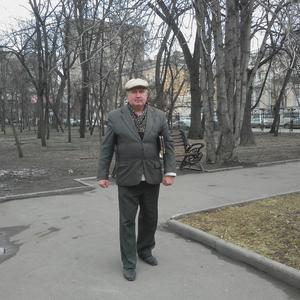 Парни в Саратове: Евгений, 64 - ищет девушку из Саратова