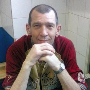 Игорь, 55 лет, Владивосток