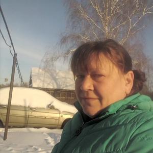 Девушки в Саратове: Наталья, 48 - ищет парня из Саратова
