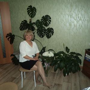 Девушки в Малиновский (Ханты-Мансийский АО): Лилия, 56 - ищет парня из Малиновский (Ханты-Мансийский АО)