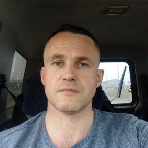 Роман, 32 года, Южно-Сахалинск
