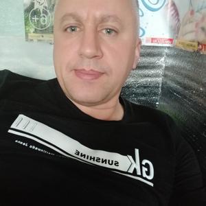 Парни в Волгограде: Георгий, 46 - ищет девушку из Волгограда