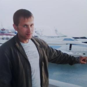 Парни в Таганроге: Артём Ковальчук, 41 - ищет девушку из Таганрога
