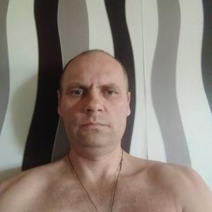 Парни в Саратове: Роман, 45 - ищет девушку из Саратова