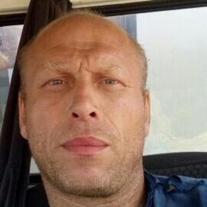Максим, 45 лет, Смоленск