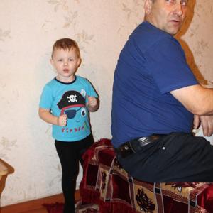 Парни в Новосибирске: Вова, 66 - ищет девушку из Новосибирска